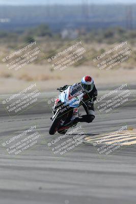 media/Nov-30-2025-TrackXperience (Sun) [[c0061d280f]]/3-Level 1/Session 4 (Turn 11)/